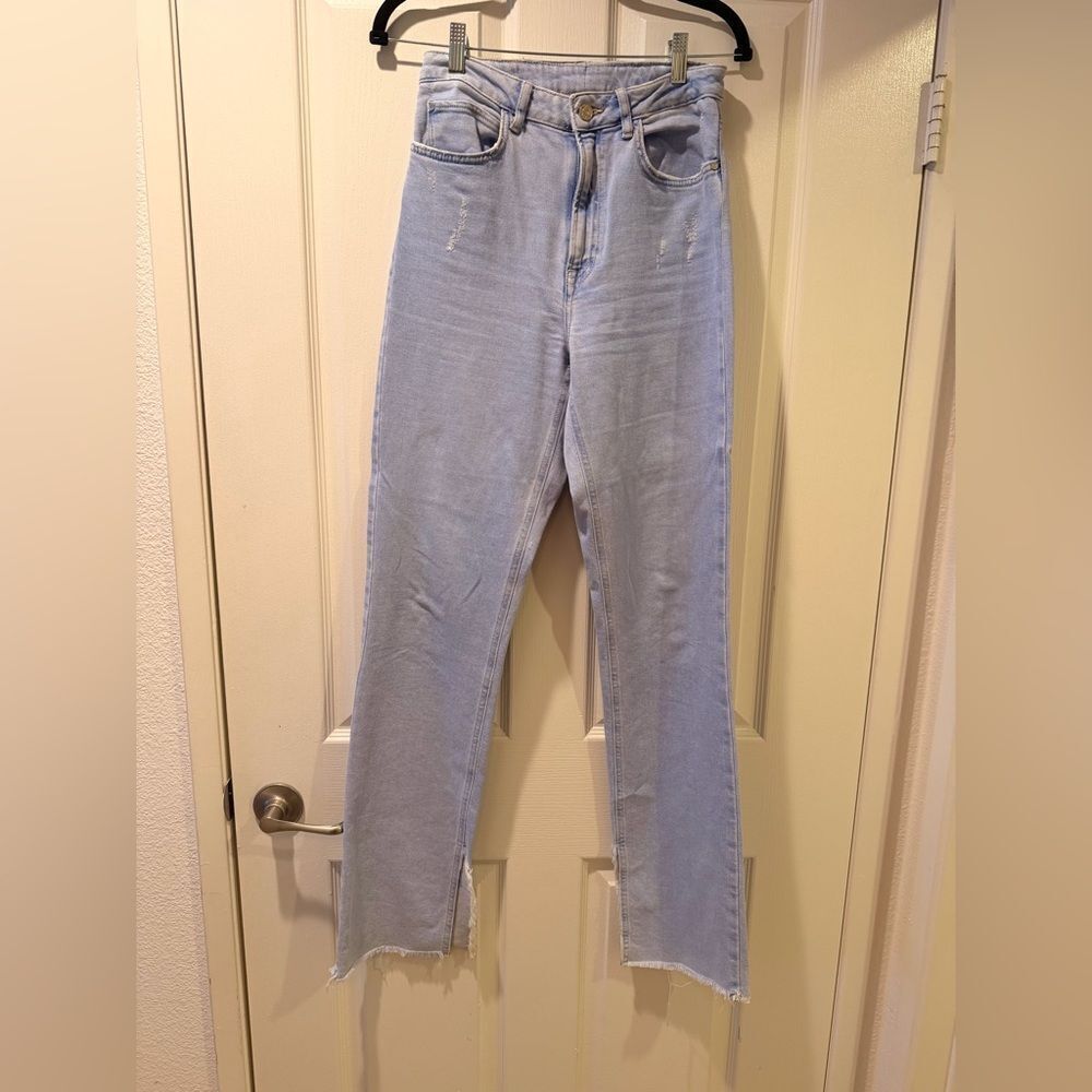 Zara Light Blue Straight-Leg Jeans